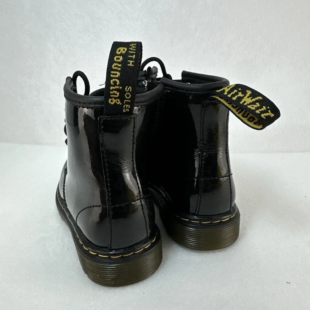 Dr. Martens  Toddler 1460 T  Black Patent Leather Ankle Boots Size US 10